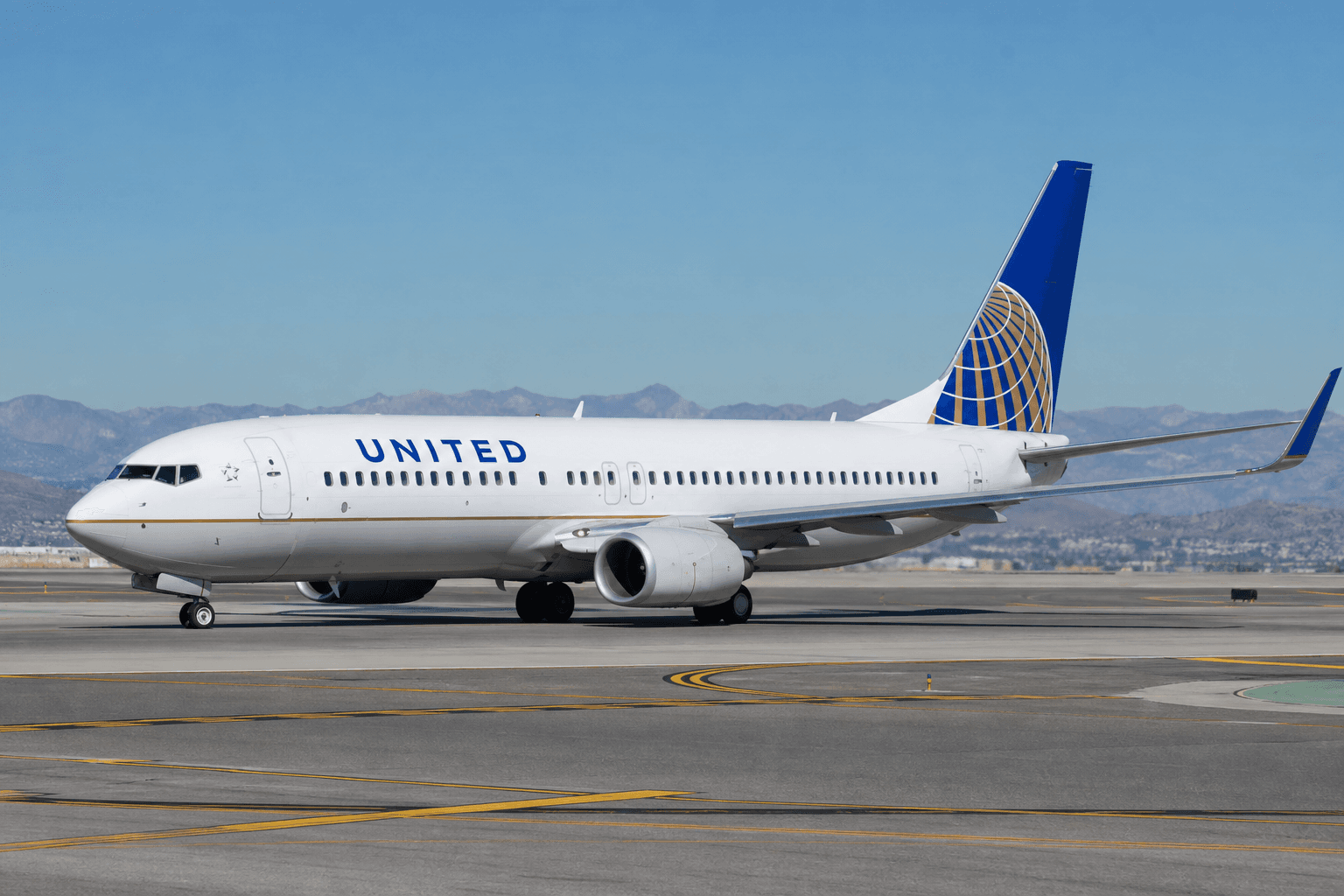 84% Increase: United Airlines Spent An Extra $2.3 Billion In Fuel Costs During Q2