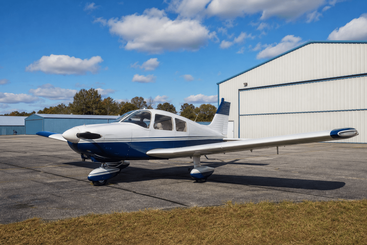 AOPA, New Jersey pilots oppose hangar eviction effort