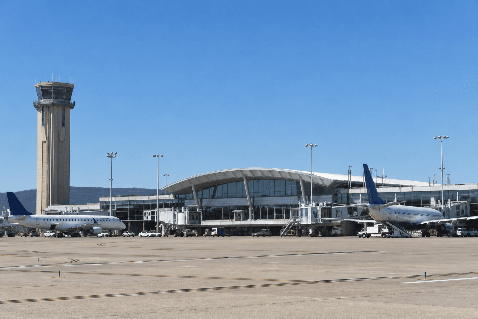 Dual Boards Clash Over Chattanooga Airport Control After New Tennessee Law