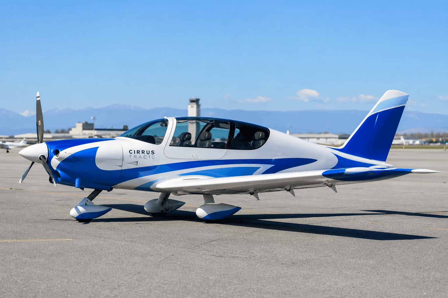 Cirrus Launches TRAC10, a Three-Seat Turboprop Trainer Focused on Flight School Needs
