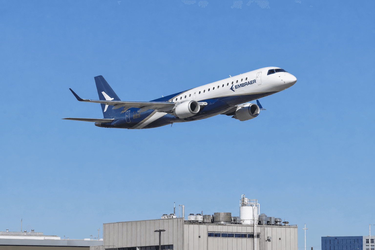Embraer completes acquisition of Mexico-based EZ Air from Safran