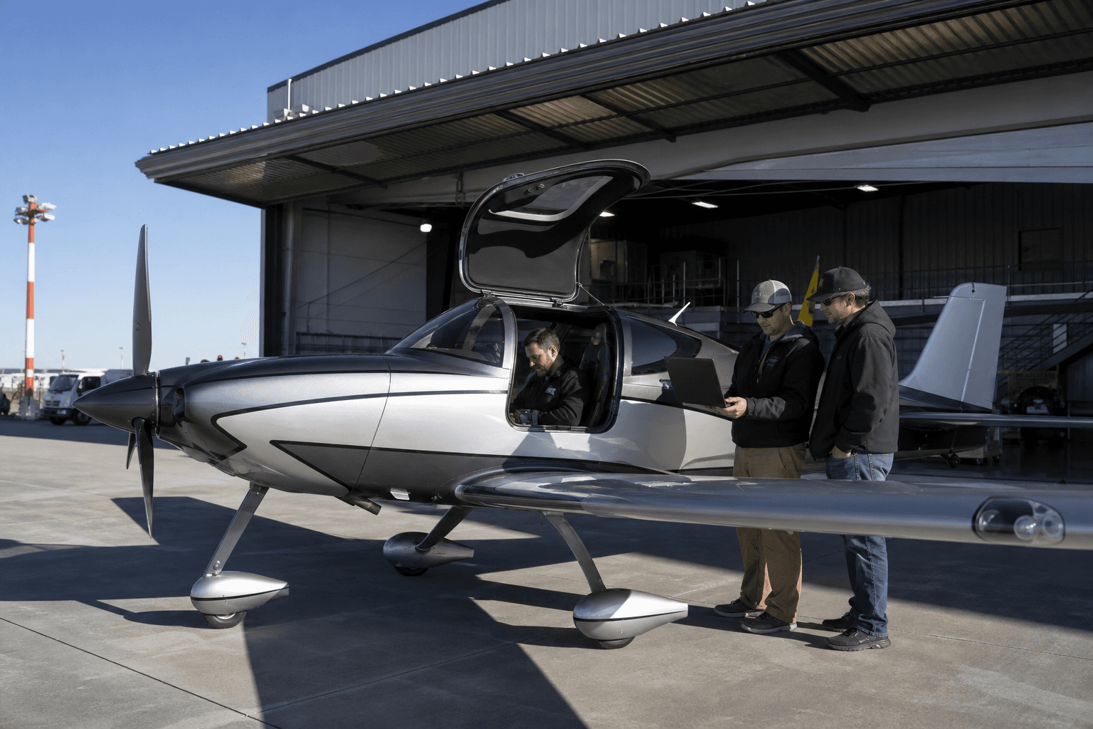FAA clears certification path for new MOSAIC light-sport aircraft