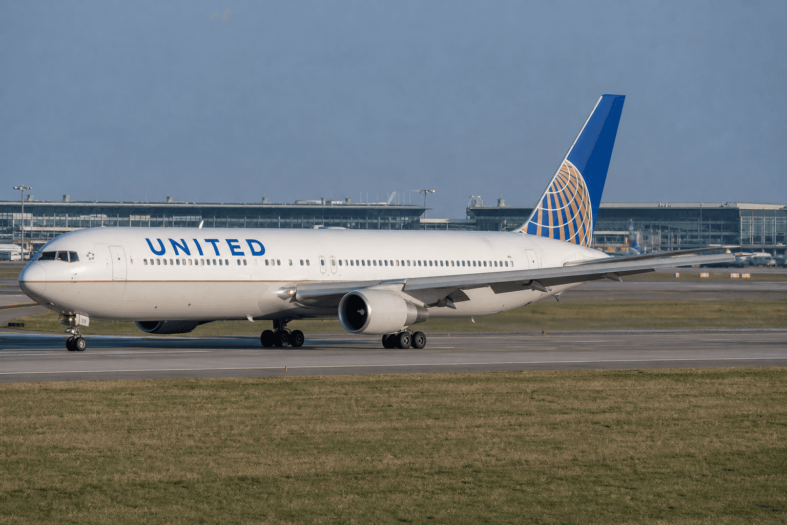 United Polaris Round-Trip Newark-London Tickets Face High UK Tax, Dynamic Upgrade Costs in 2026