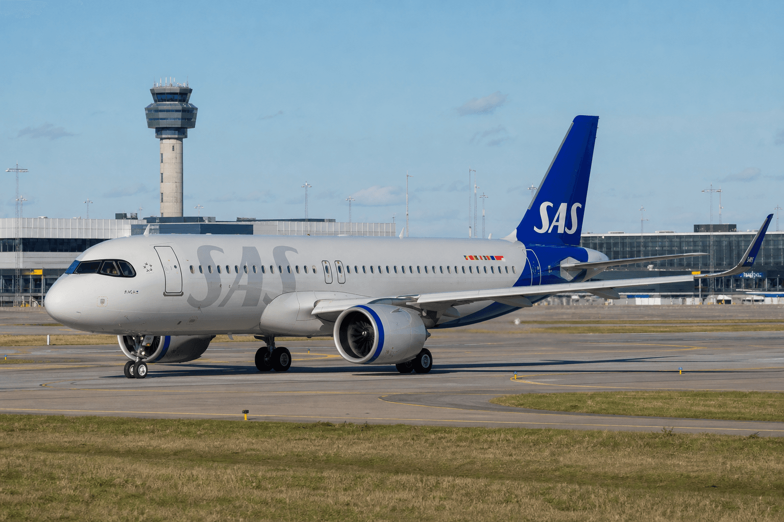 Scandinavian Airlines (SAS): Fleet, Routes, History and Livery Guide