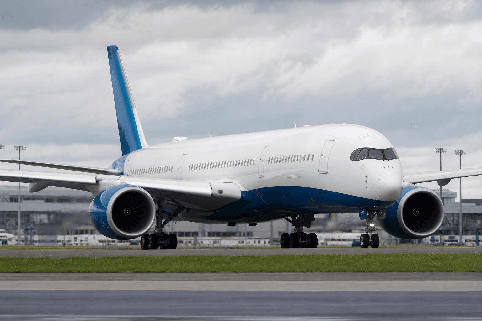 United Ordered 45 A350s… Then Walked Away