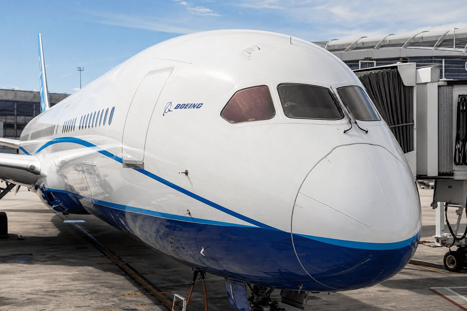 Boeing 787 cockpit with digital displays and avionics systems