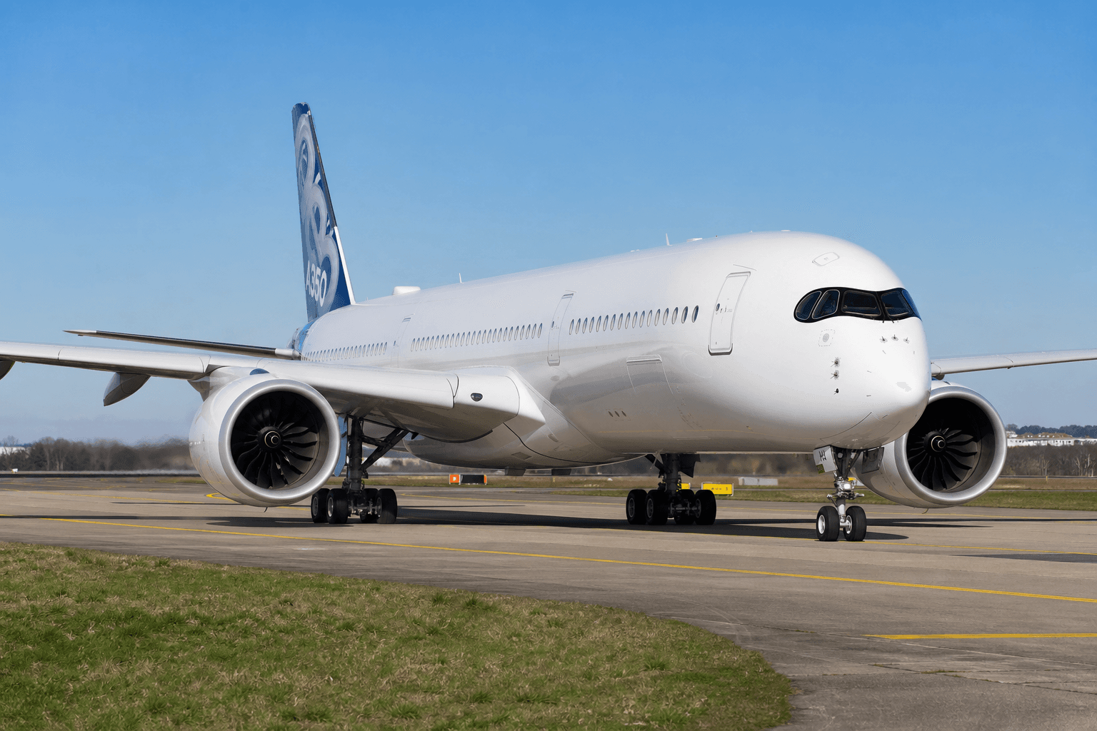 Rolls-Royce Trent XWB and GE GEnx Engines Burn 100% SAF but Lack Certification
