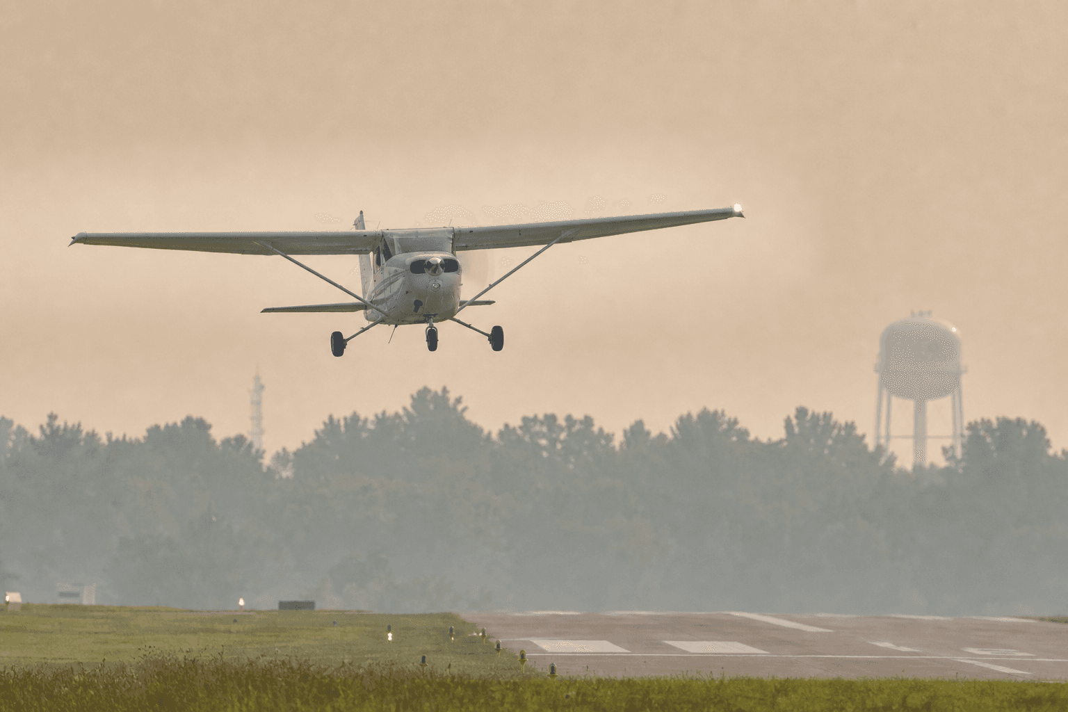 Wildfire Smoke Delays Oshkosh Arrivals