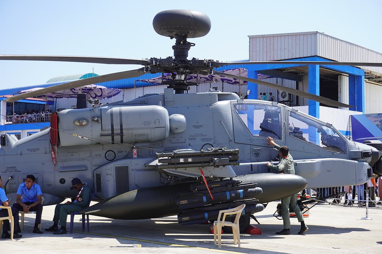 Boeing touts potential of AESA radar addition for Apache