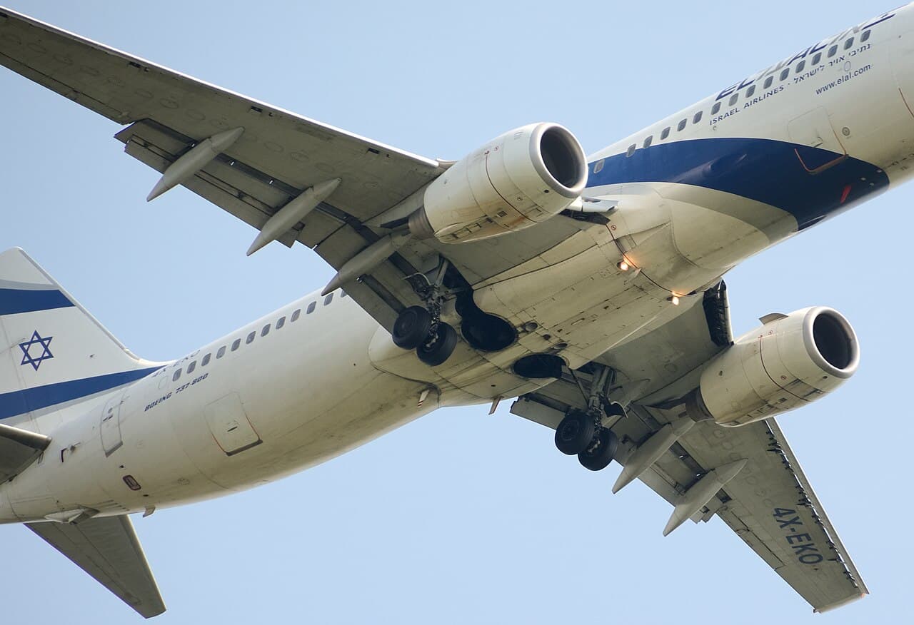 Boeing 737-800 at Miami International Airport gate after security incident